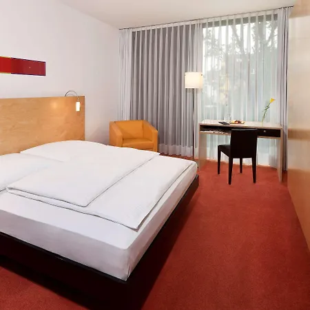 Innside By Meliá Seestern Hotel 4*