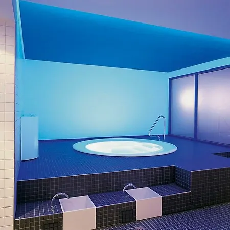 Innside By Meliá Seestern Hotel 4*