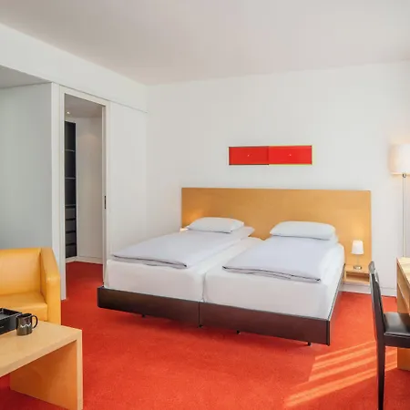 Innside By Meliá Seestern Hotel 4*