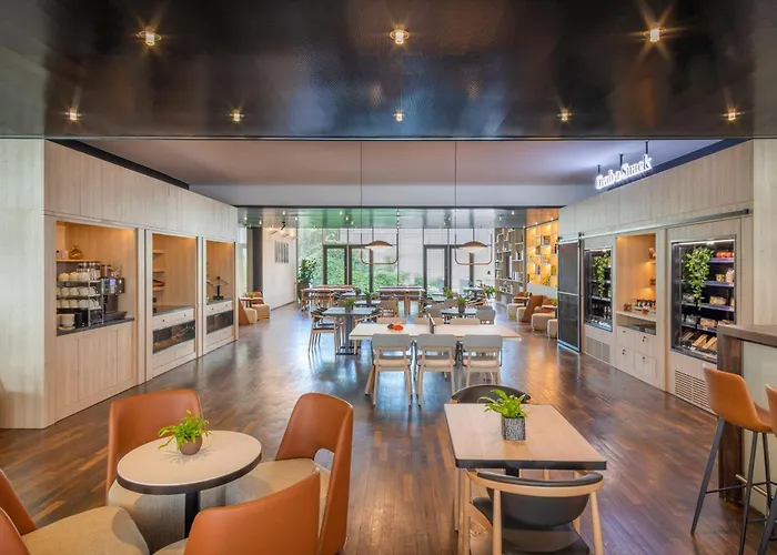 Innside By Meliá Seestern Hotel 4*