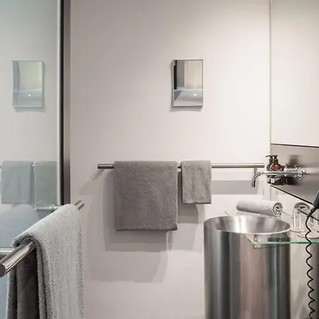 Innside By Melia Seestern 杜塞尔多夫