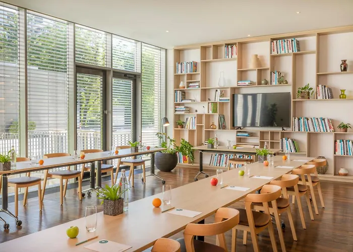 酒店 Innside By Melia Seestern 4*